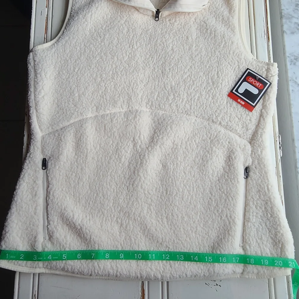 Fila nwt fuzzy